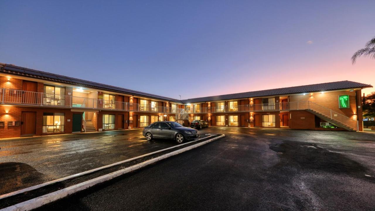 The Palms Dubbo Motell Exteriör bild