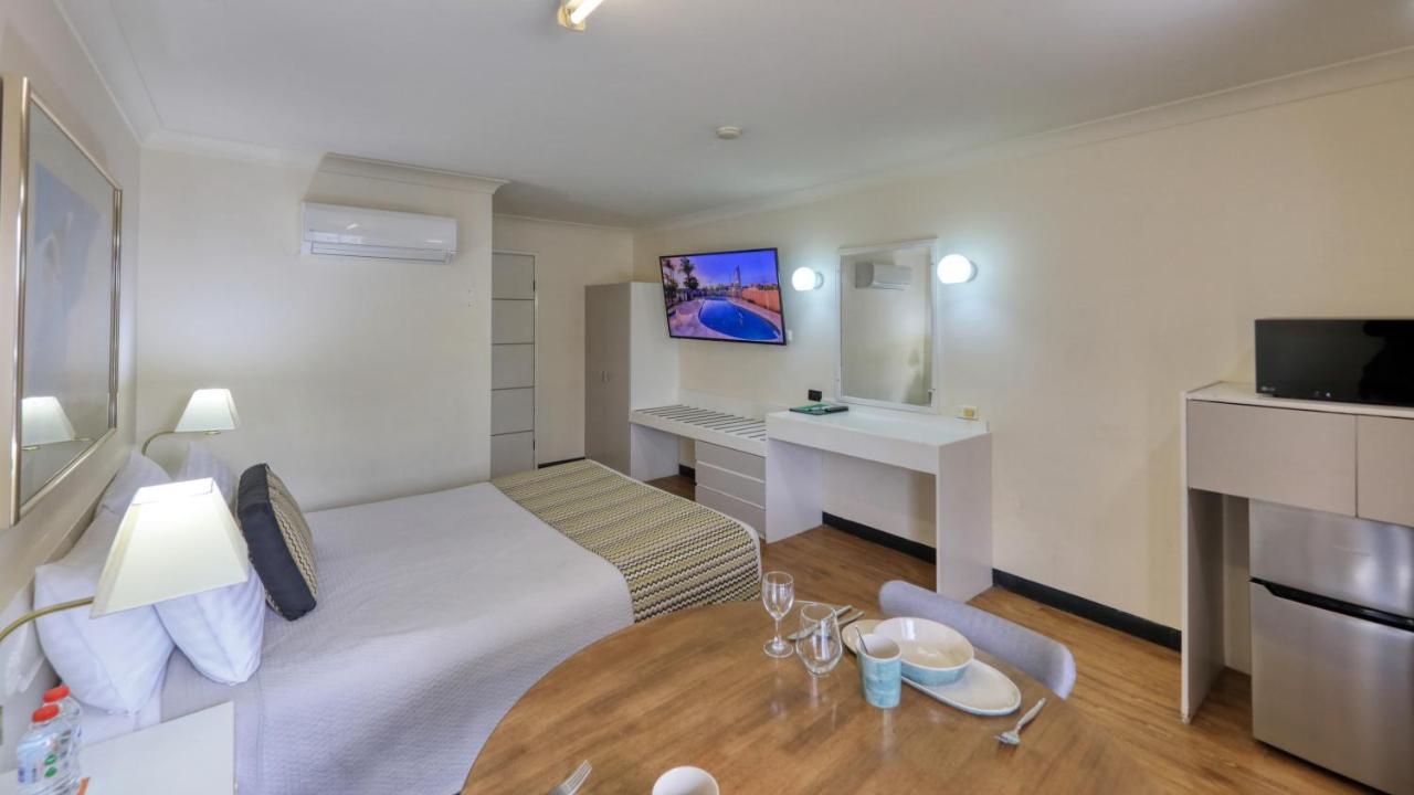 The Palms Dubbo Motell Rum bild